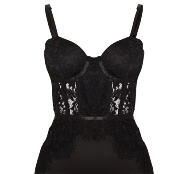 Pretty Little Things Black Lace Bodice Strappy Bodycon Dress - Picture 6 of 10